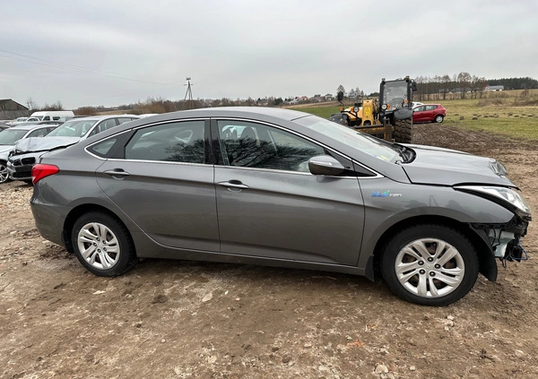 Hyundai i40 cena 12500 przebieg: 138692, rok produkcji 2014 z Sulejów małe 67